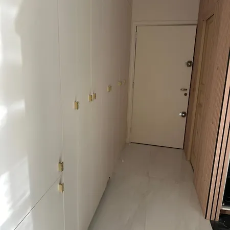 Apartment Montaigne - Champs Elysees Luxury&design / 110 M2 Paris