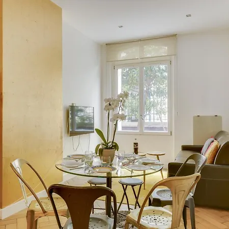 Apartment Montaigne - Champs Elysees Luxury&design / 110 M2 *