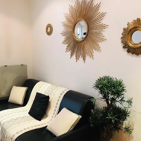Montaigne - Champs Elysees Luxury&design / 110 M2 Apartment Paris
