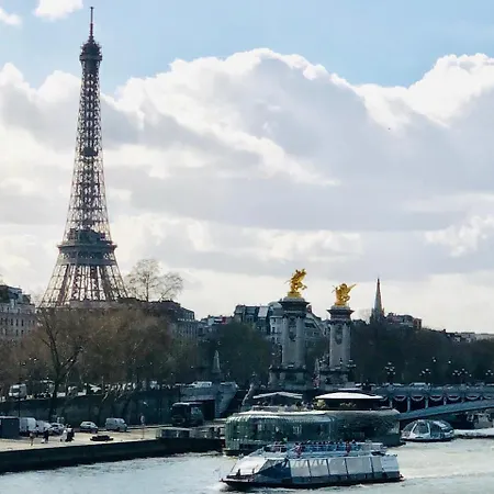 21a Maréchal Foch Avenue Champs-elysées * Paris