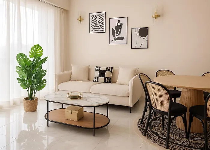 Lejlighed 21a Marechal Foch Avenue Champs-elysees *