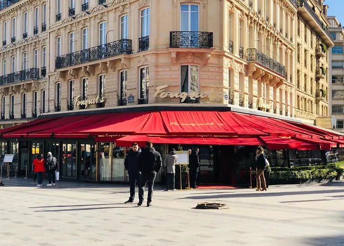 21a Marechal Foch Avenue Champs-elysees * Paris